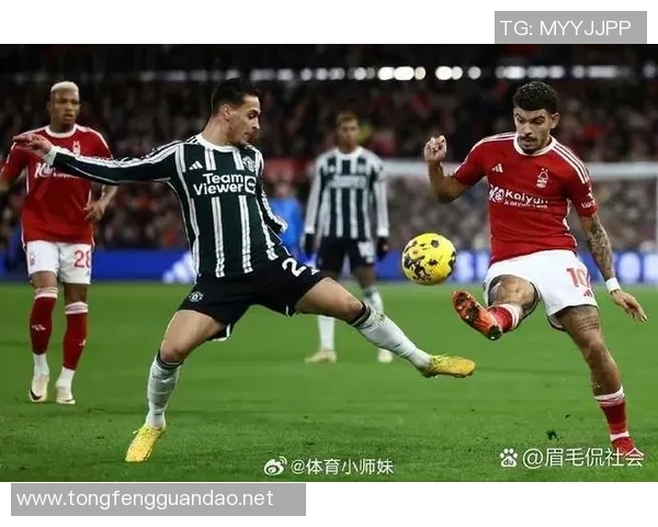 从辉煌到低谷再到重生一位足球球星命运的跌宕起伏 从辉煌到低谷再到重生一位足球球星命运的跌宕起伏